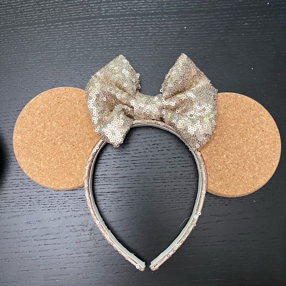 Pin trading Mickey ears
